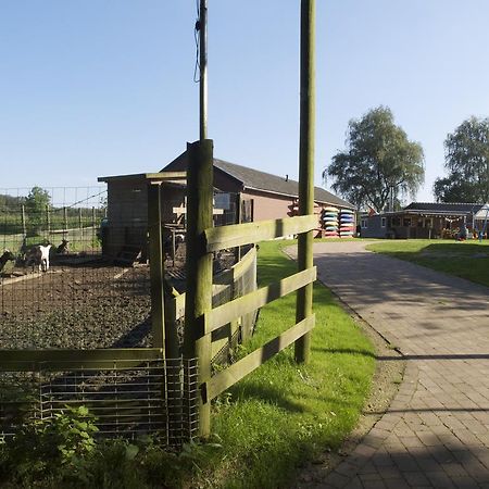 Holiday Home Ossa Basecamp Sint Odiliënberg Rom bilde