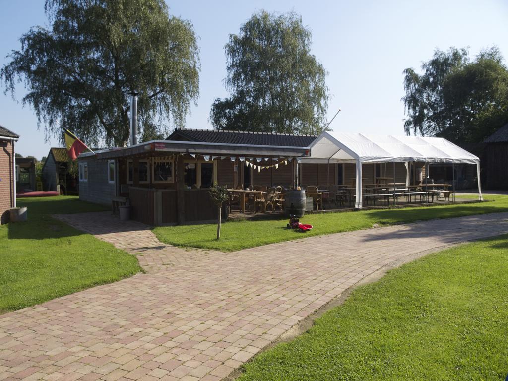 Holiday Home Ossa Basecamp Sint Odiliënberg Rom bilde